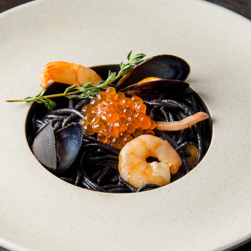 Fresh mussels rich in protein and omega-3s as part of a healthy diet
