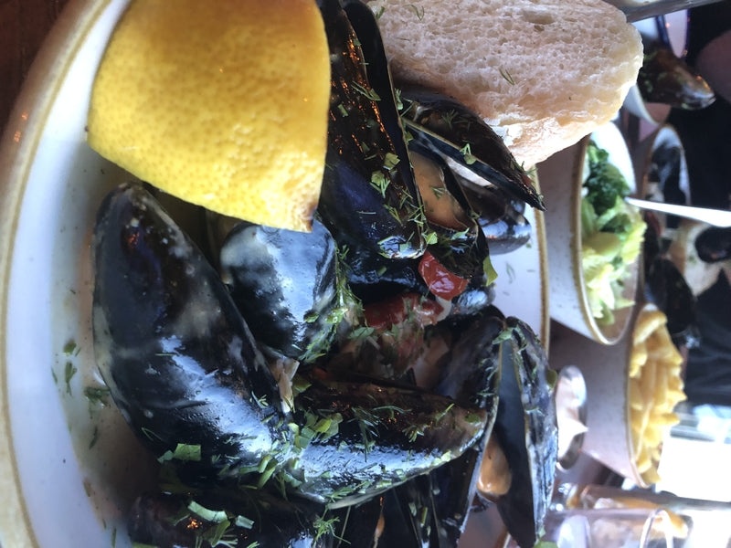 Fresh mussels — health benefits, recipes, and sustainable seafood