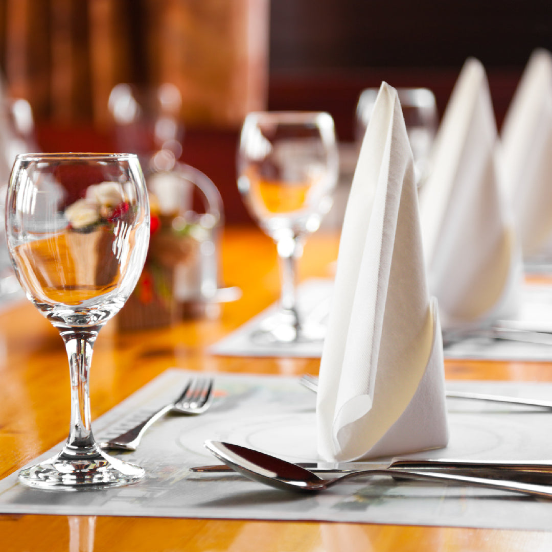 Waterfront seafood restaurant in Tampa Florida with fresh oysters and seafood dishes